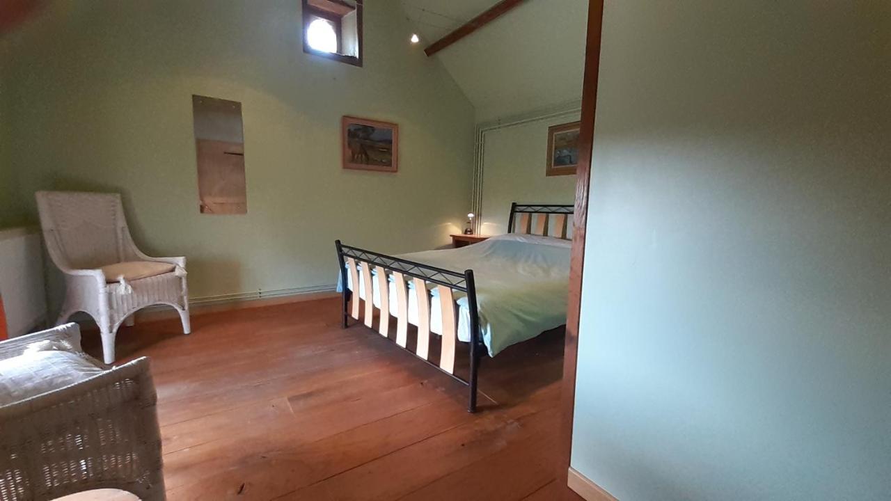 Private Farmhouse For Six In The Countryside Saint-Pierre-sur-Orthe Ngoại thất bức ảnh